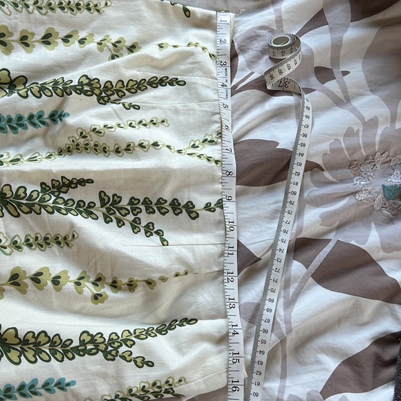 The Loft Cream floral A line skirt - Picture 6 of 7